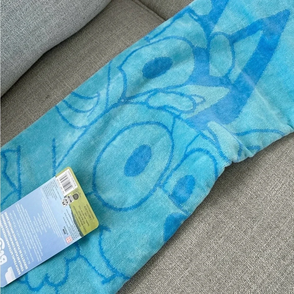 - Bluey & Bingo Beach towel with Embroidered (86 cm X 160 cm )